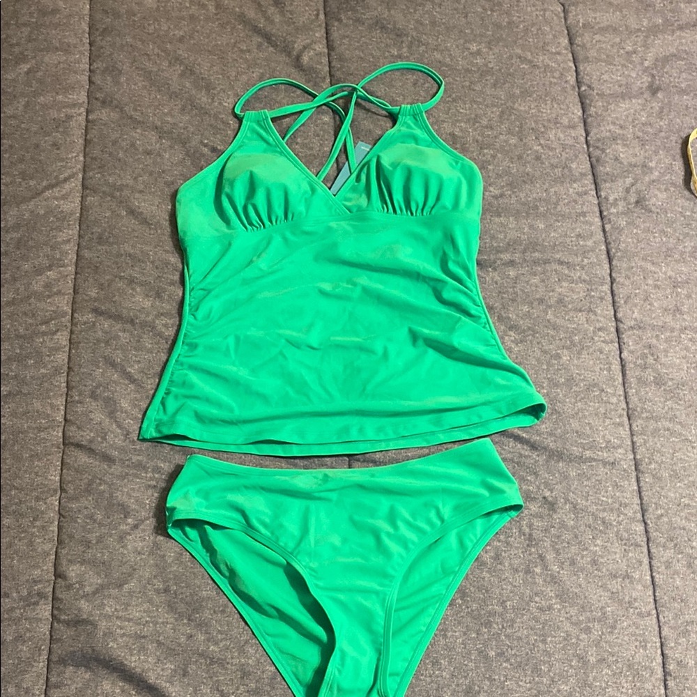 Vibrant Green/Turquoise Tankini Swim Set